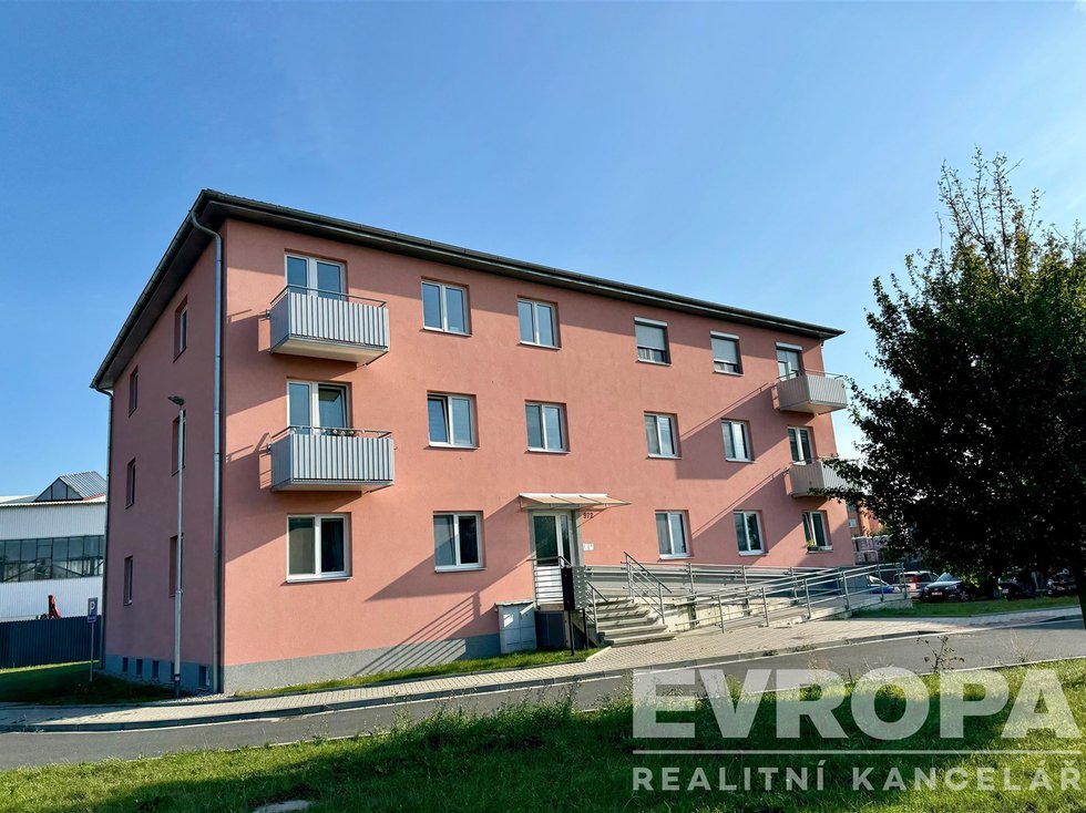 Pronájem bytu 2+kk 44 m², Velká Bystřice