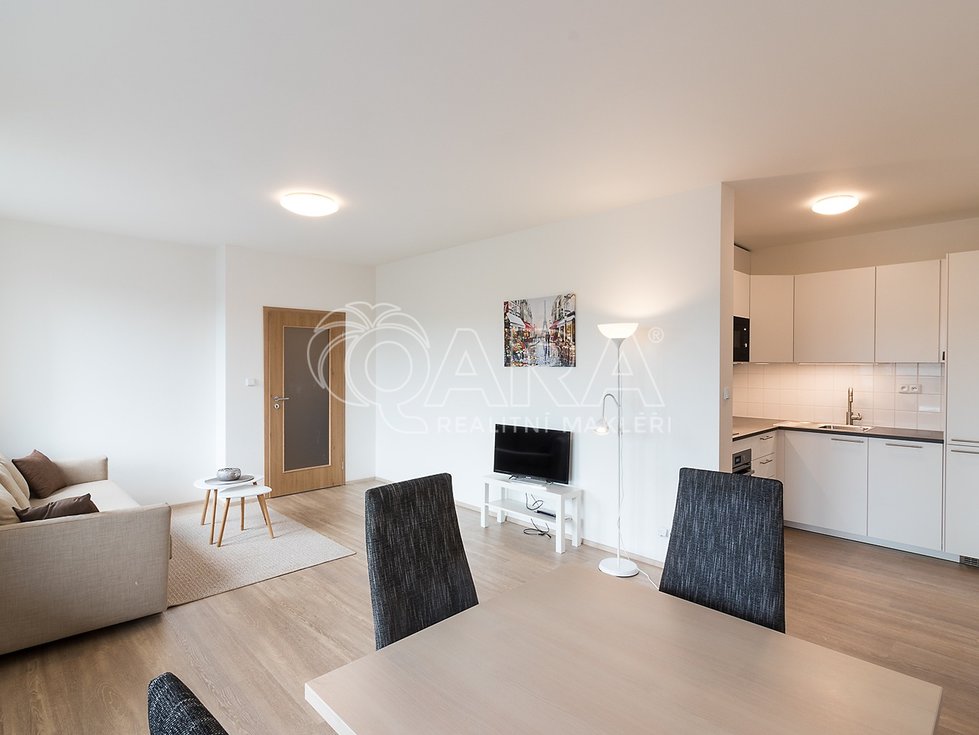 Pronájem bytu 2+kk 85 m², Praha