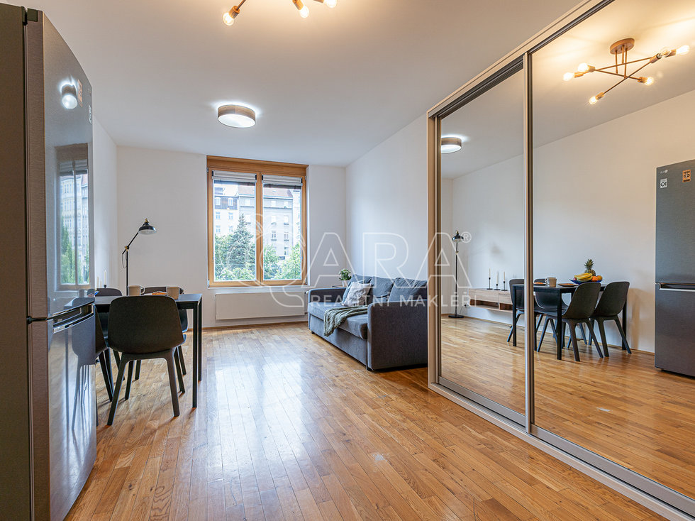 Prodej bytu 1+kk, garsoniery 31 m², Praha