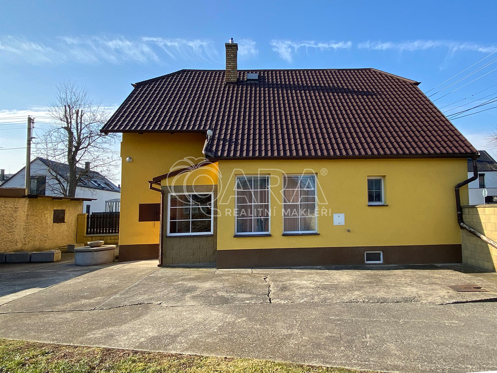 Prodej rodinného domu 93 m², Veleň