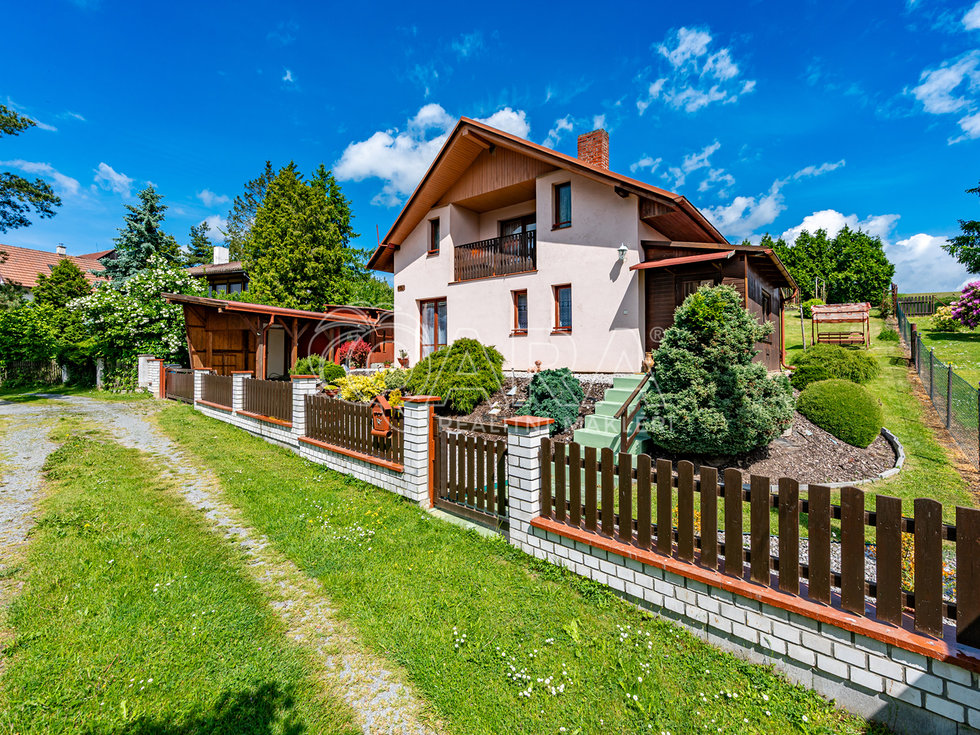 Prodej chaty 76 m², Chříč