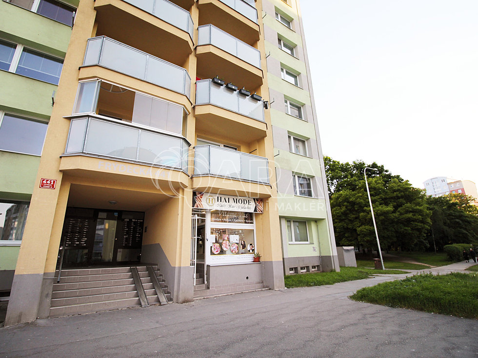 Prodej skladu 19 m², Praha