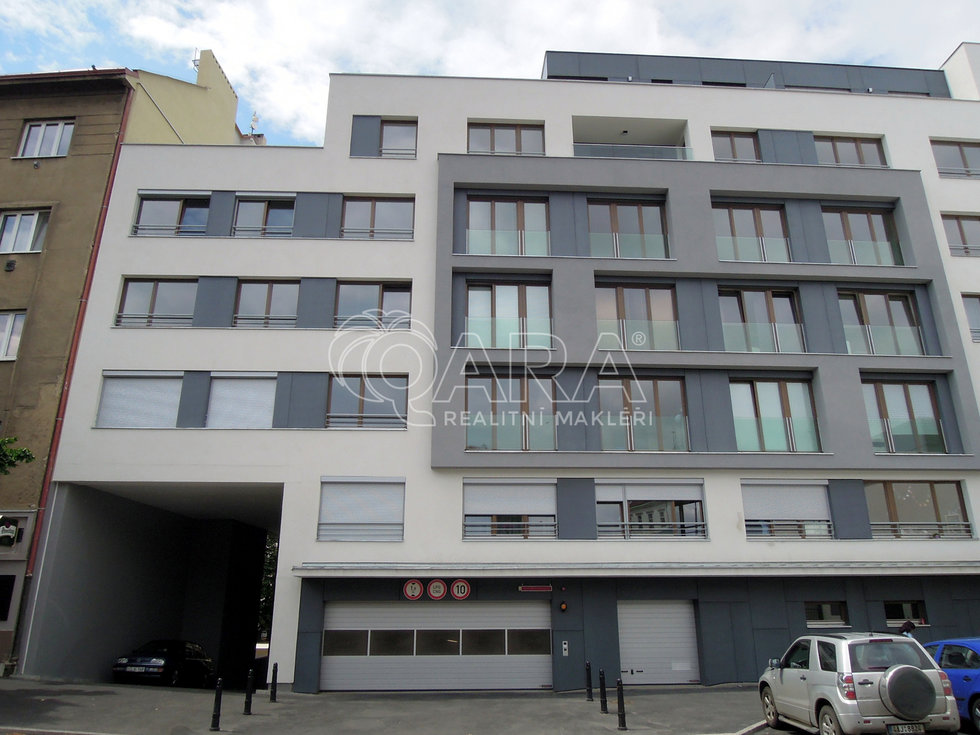 Prodej bytu 1+kk, garsoniery 28 m², Praha