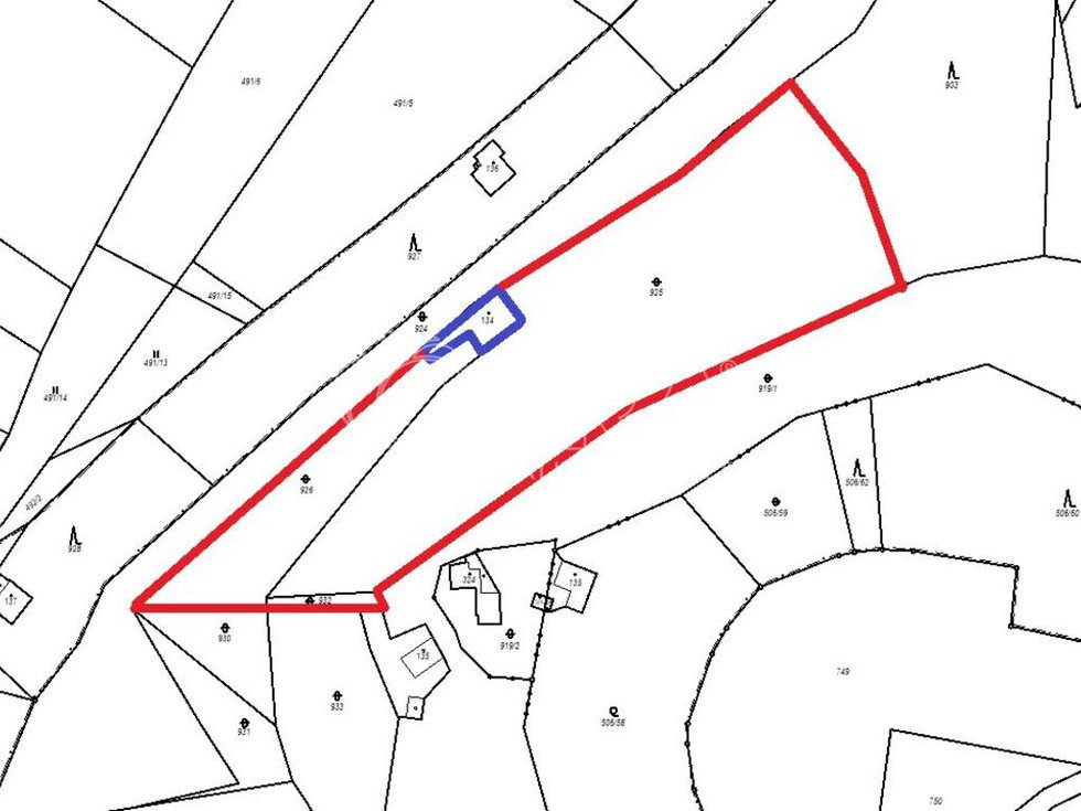 Prodej stavební parcely 7837 m², Kokořín