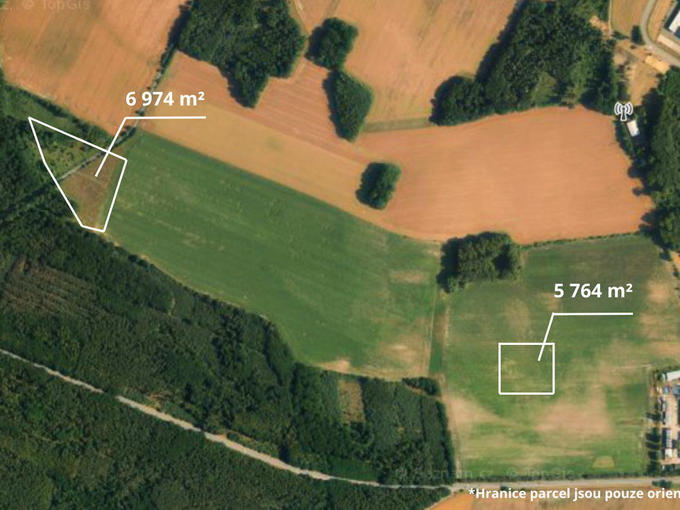 Prodej podílu zemědělské půdy 12738 m², Pardubice