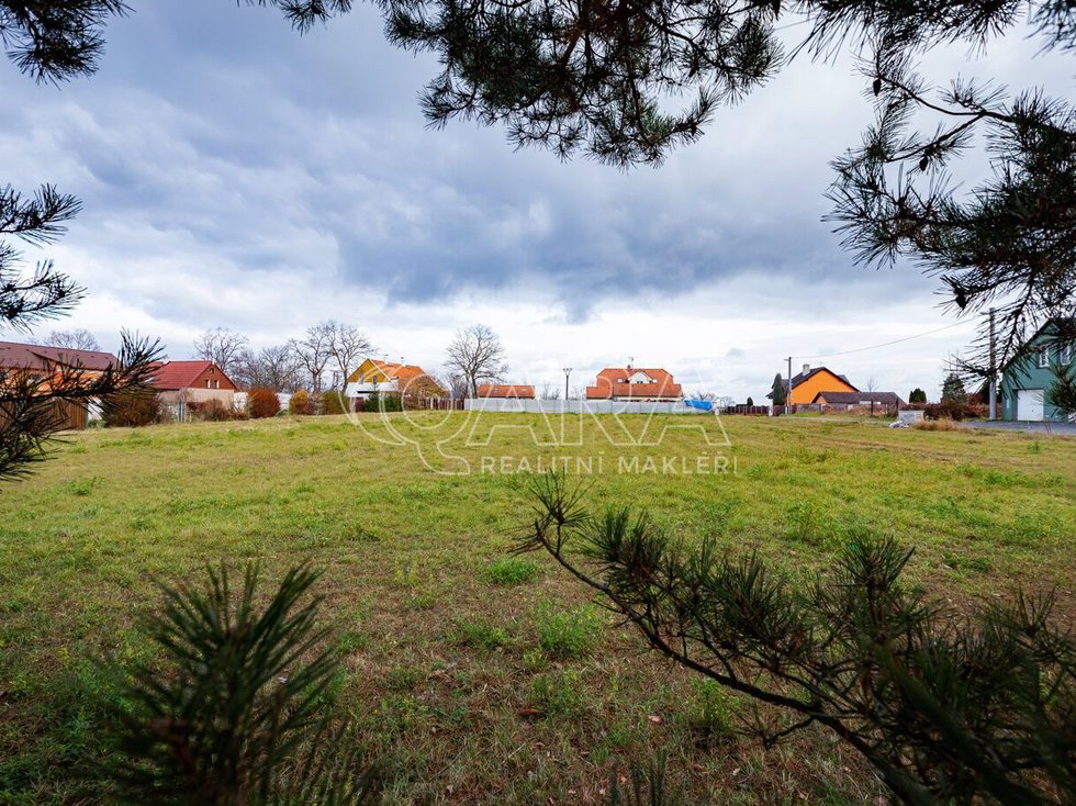 Prodej stavební parcely 879 m², Čakovičky