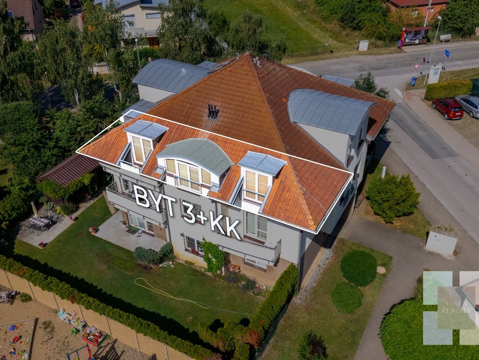 Prodej bytu 3+kk 77 m², Přezletice
