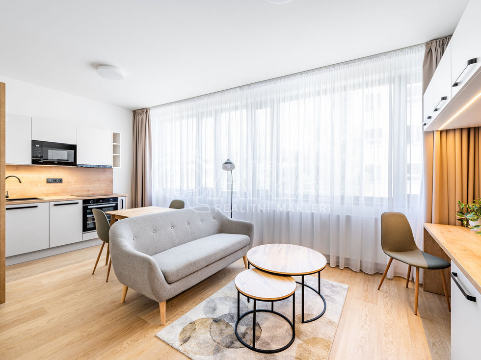 Pronájem bytu 1+kk, garsoniery 27 m², Praha