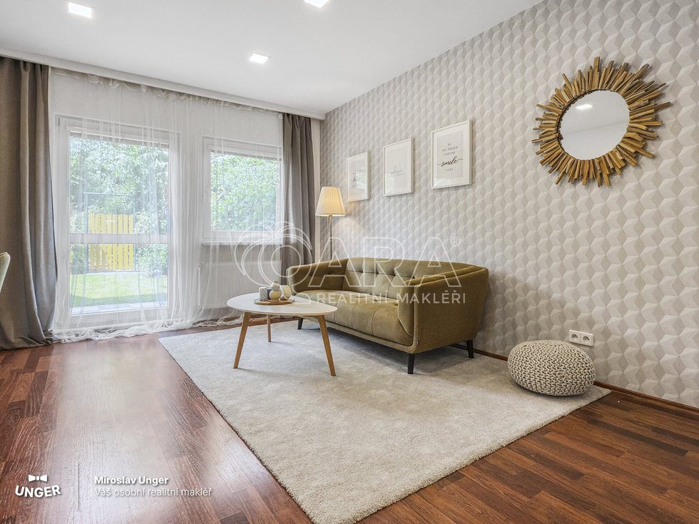 Prodej bytu 3+kk 75 m², Chýně