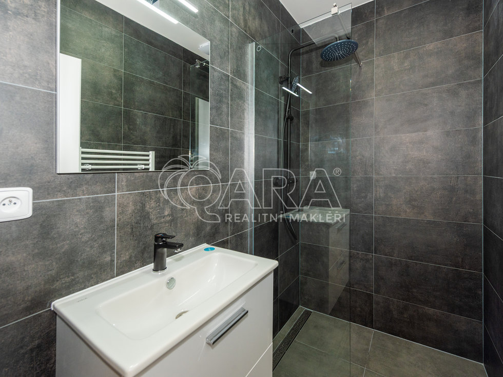 Pronájem bytu 2+1 57 m², Trutnov