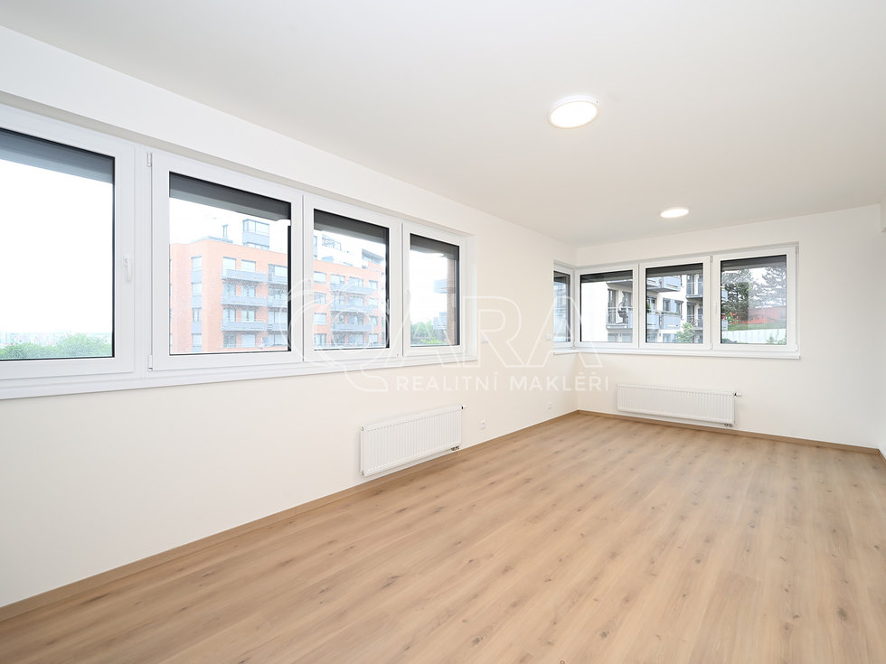 Pronájem bytu 2+kk 53 m², Praha