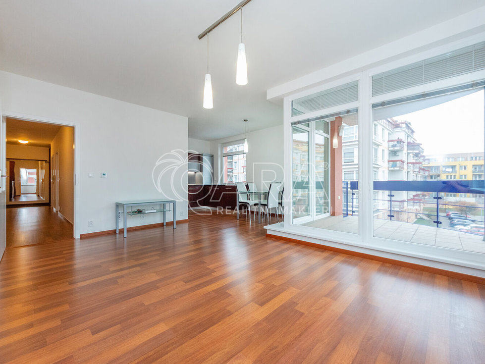 Pronájem bytu 3+kk 90 m², Praha