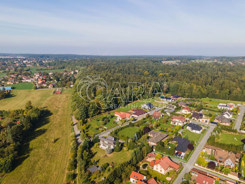 Prodej stavební parcely 4297 m², Louňovice