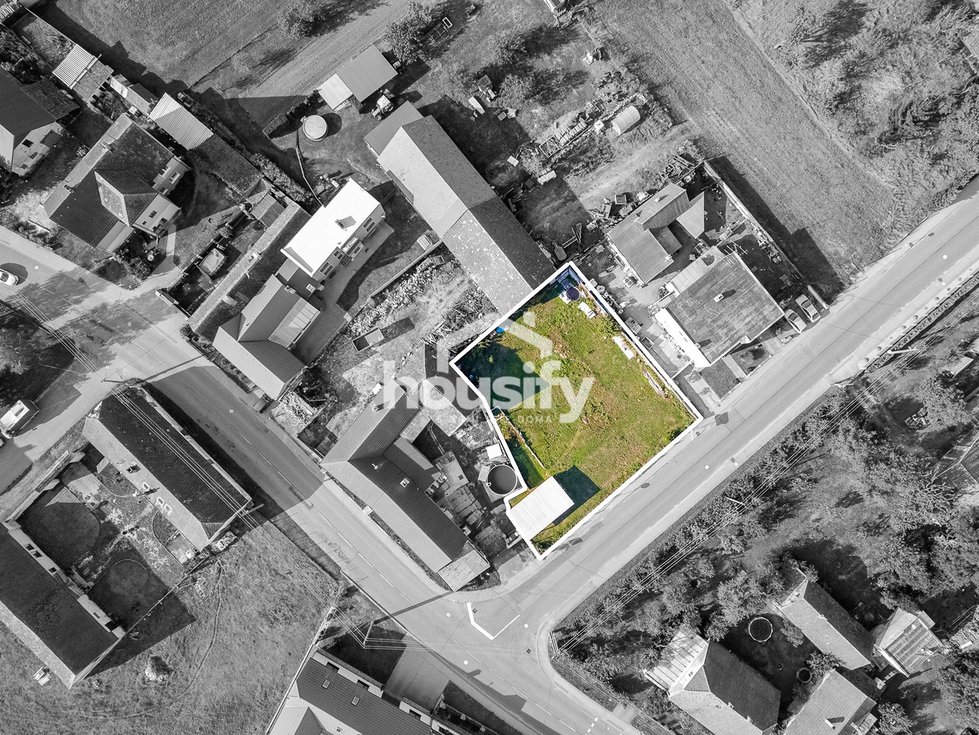 Prodej stavební parcely 836 m², Zálesí
