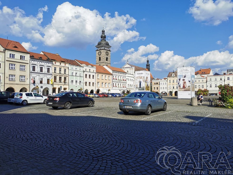 Prodej činžovního domu 923 m²