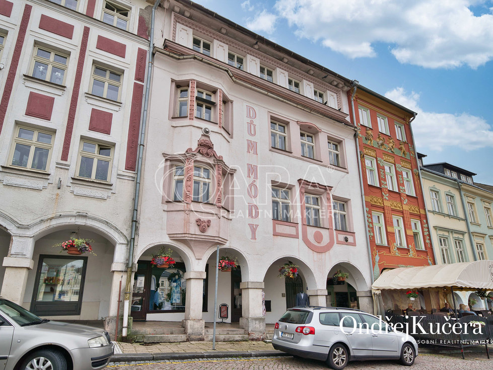 Prodej činžovního domu 857 m², Trutnov