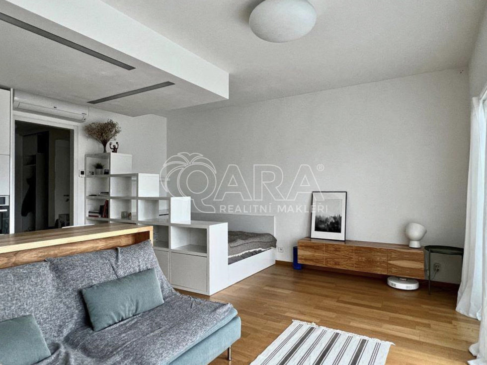 Pronájem bytu 1+kk, garsoniery 42 m², Praha