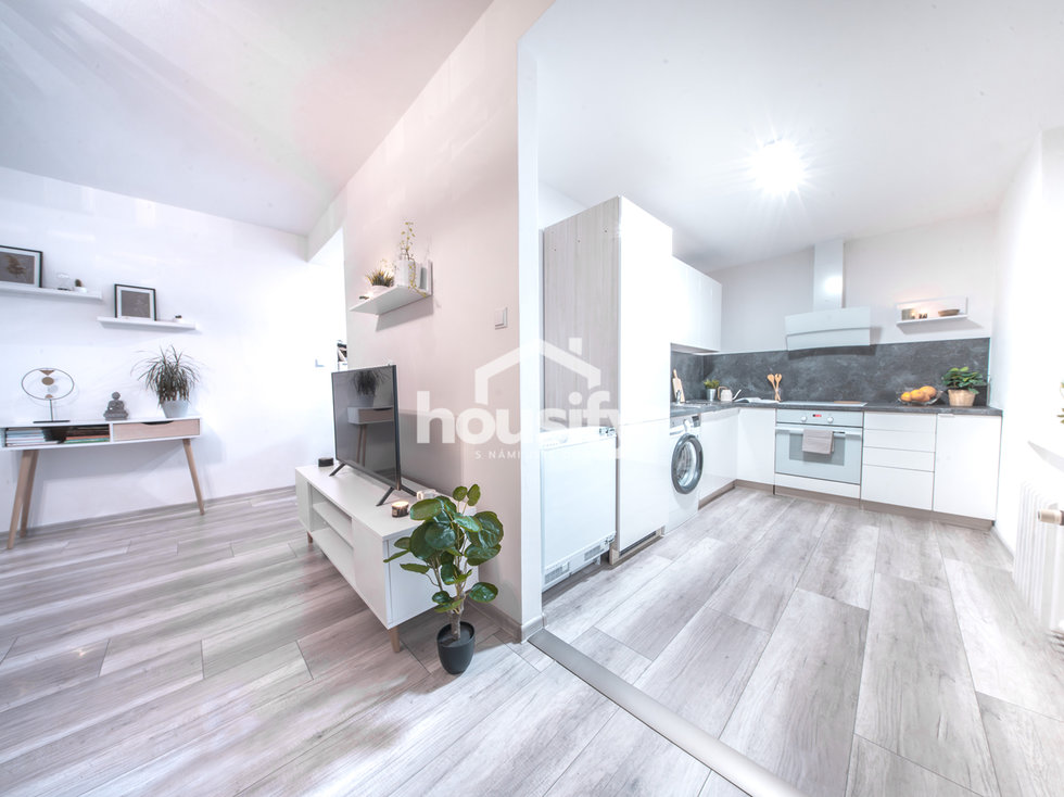 Pronájem bytu 2+kk 51 m², Znojmo