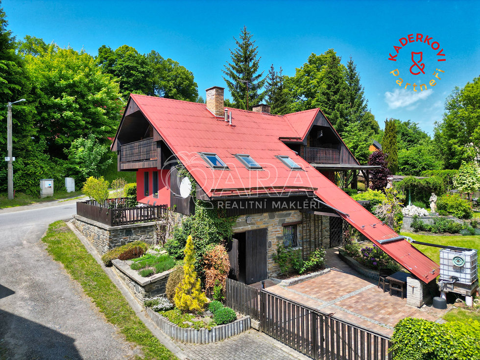 Prodej chalupy 218 m², Vítějeves