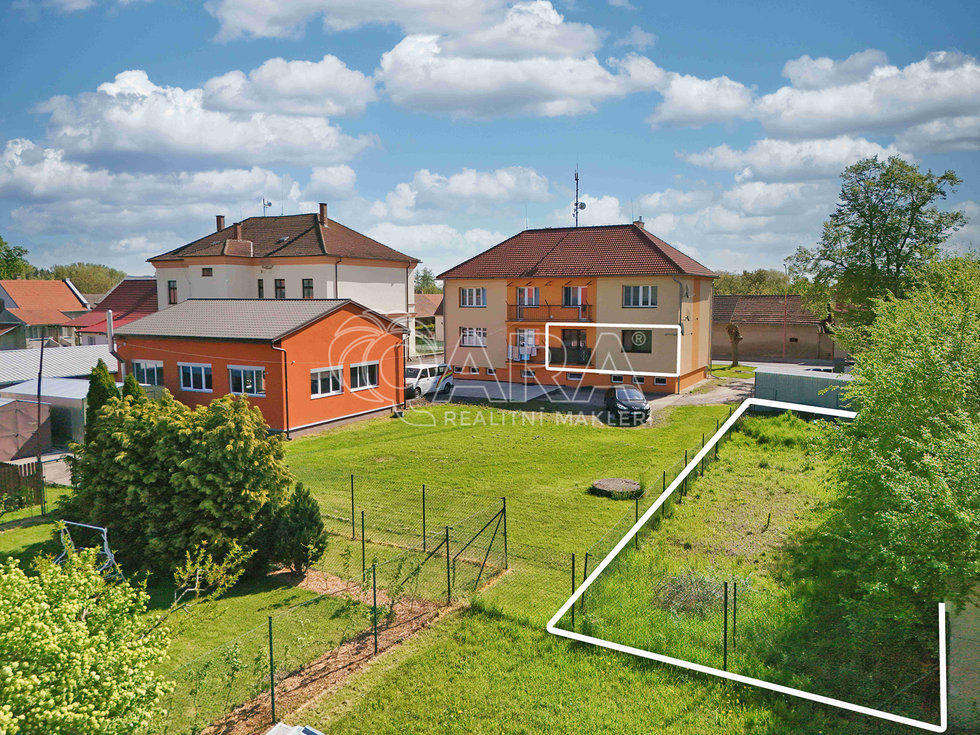 Prodej bytu 3+1 74 m², Vestec