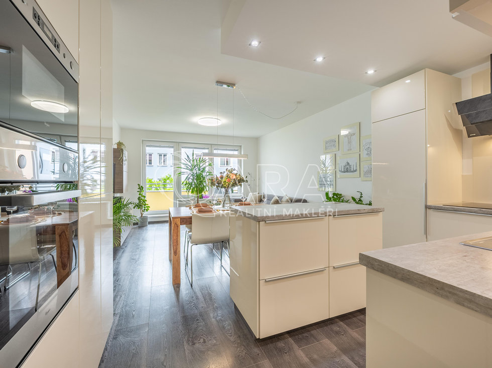 Prodej bytu 4+kk 136 m², Benešov