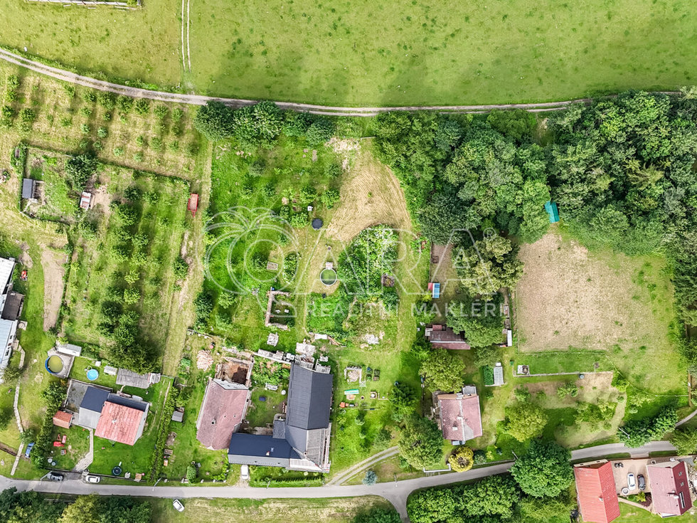 Prodej stavební parcely 4680 m², Odry