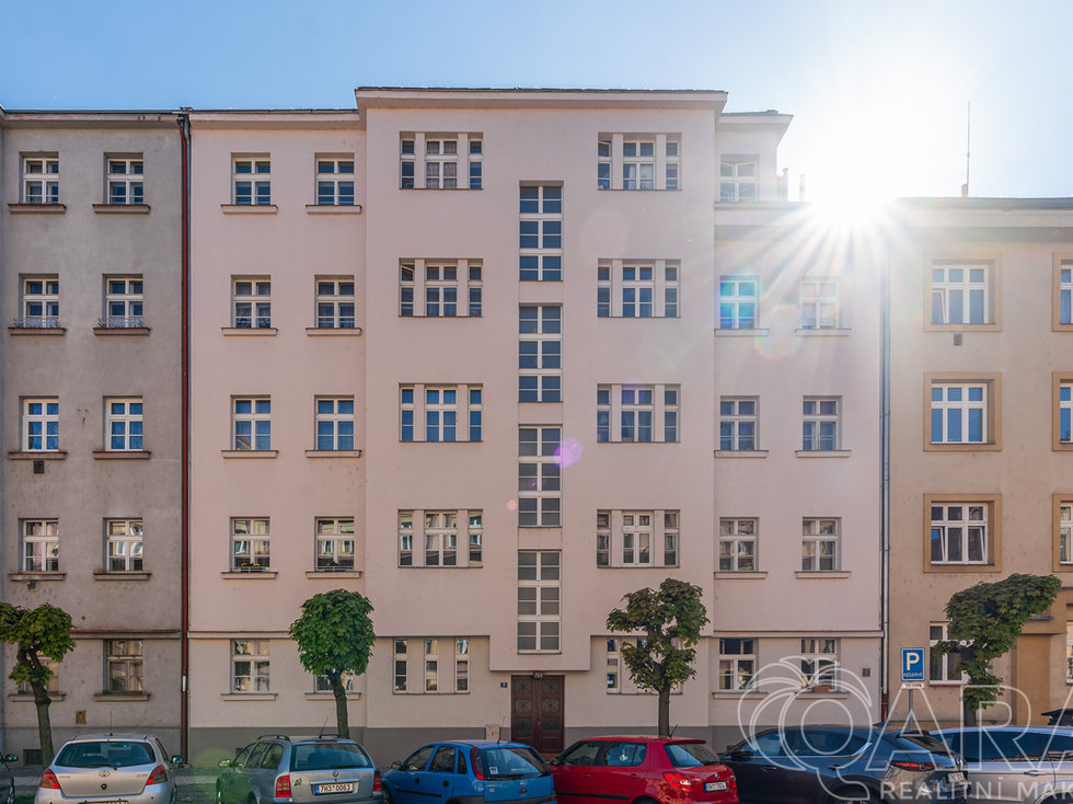 Prodej bytu 3+1 104 m², Hradec Králové