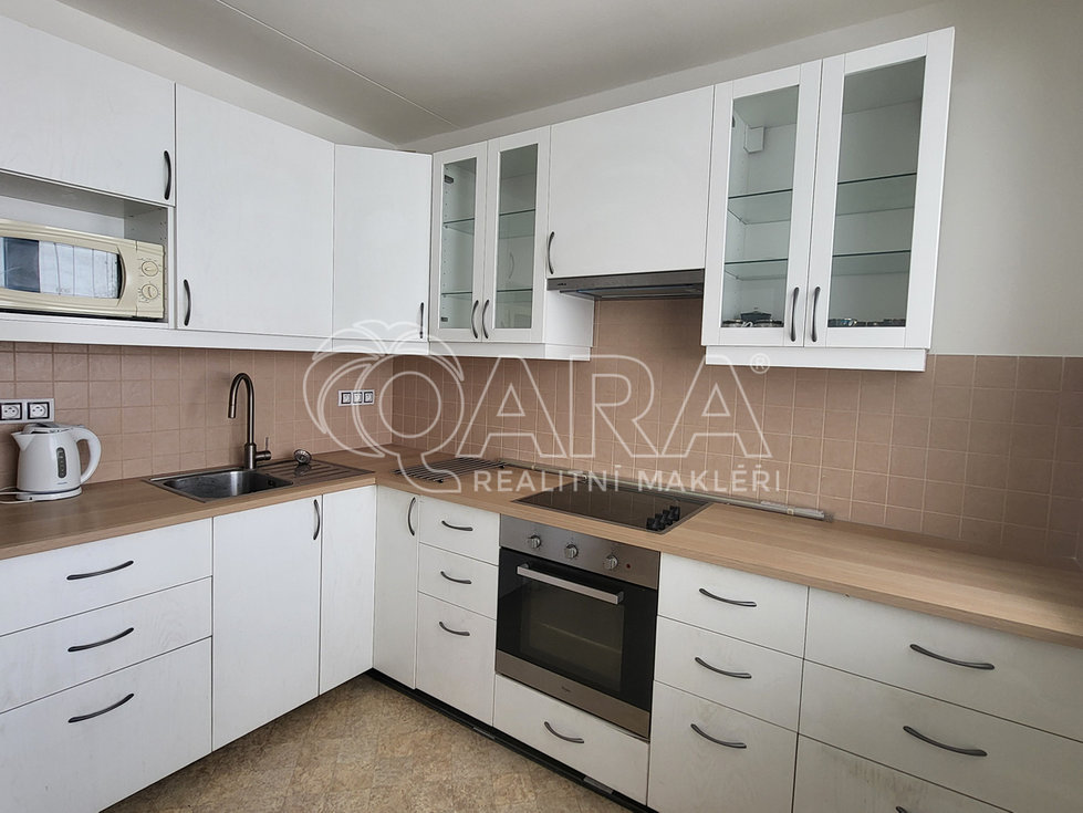 Pronájem bytu 3+1 66 m², Praha