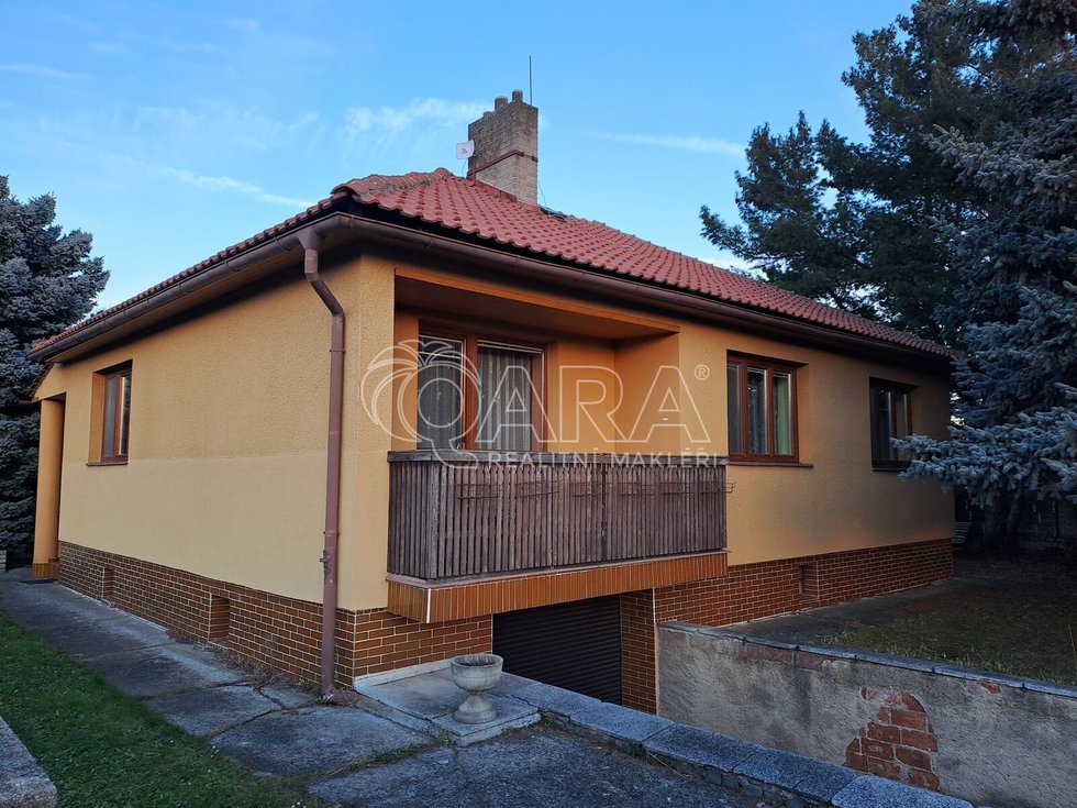 Pronájem rodinného domu 102 m², Nelahozeves