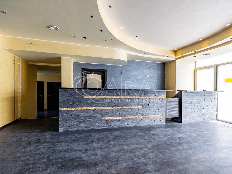 Prodej obchodu 202 m², Jesenice