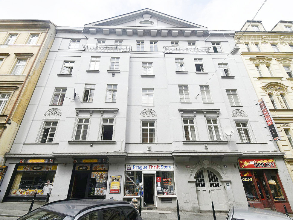 Pronájem bytu 4+1 122 m², Praha