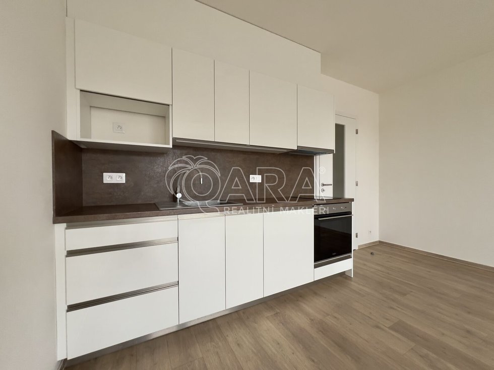 Pronájem bytu 2+kk 58 m², Brno