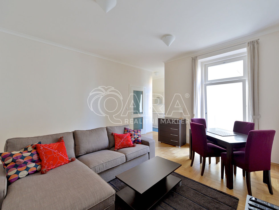 Pronájem bytu 3+1 75 m², Praha