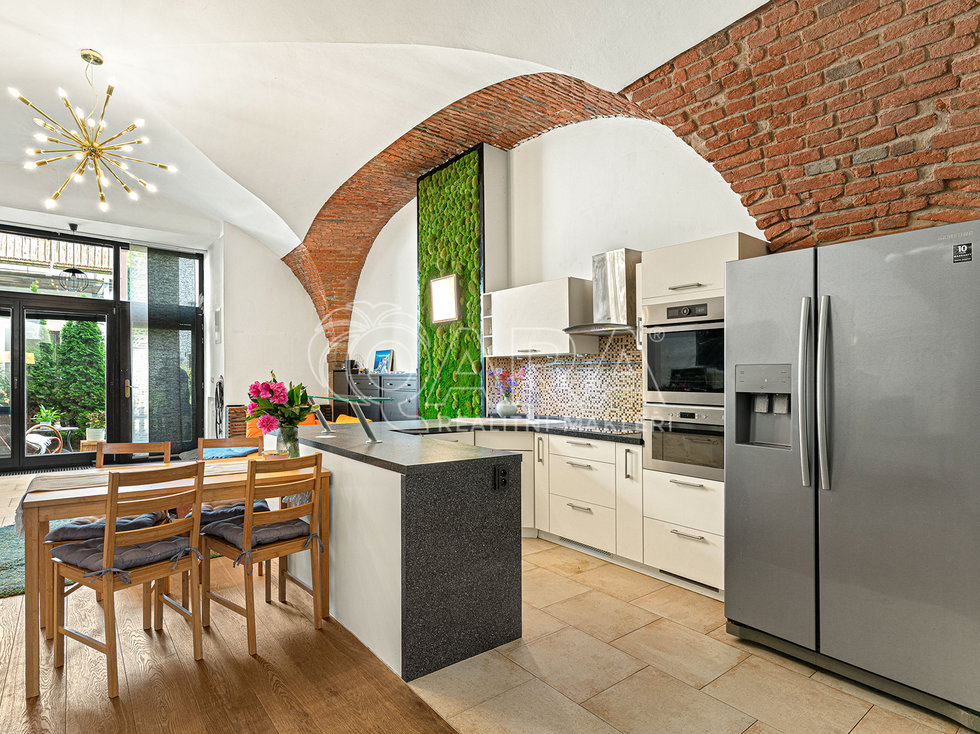 Prodej bytu 1+kk, garsoniery 98 m², Škvorec