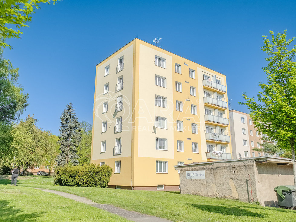 Prodej bytu 2+1 52 m², Dobříš