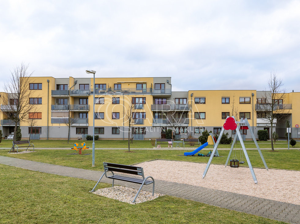 Prodej bytu 2+kk 56 m², Jesenice