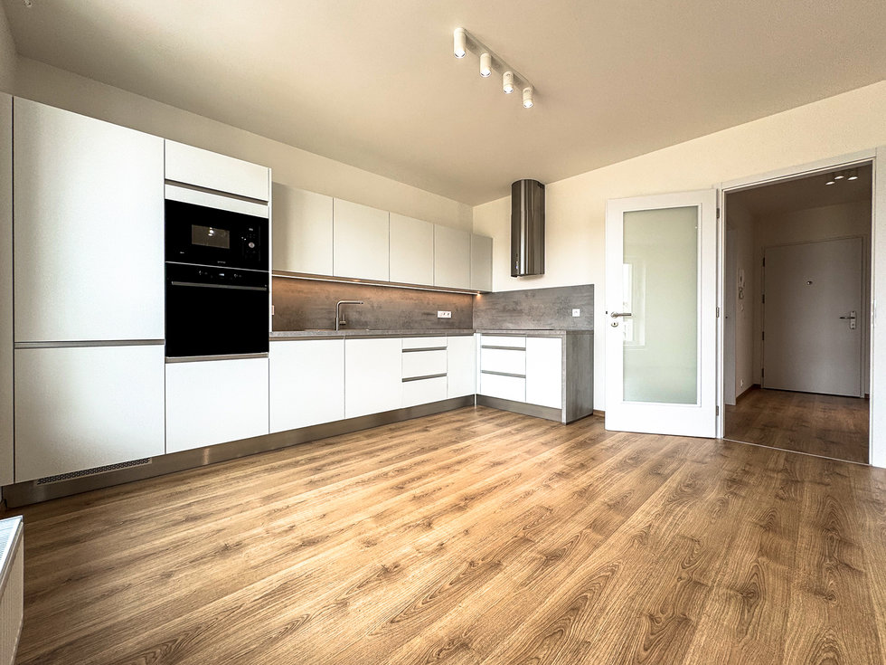 Pronájem bytu 2+kk 53 m², Praha