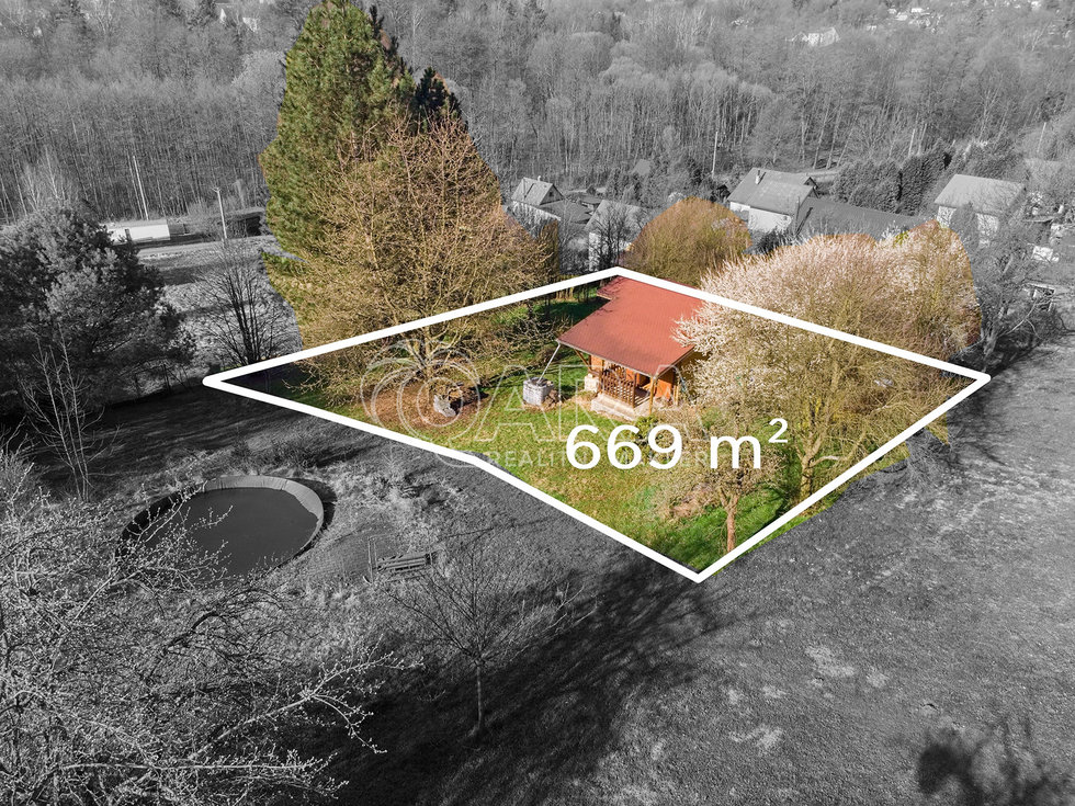 Prodej stavební parcely 1920 m², Vratimov