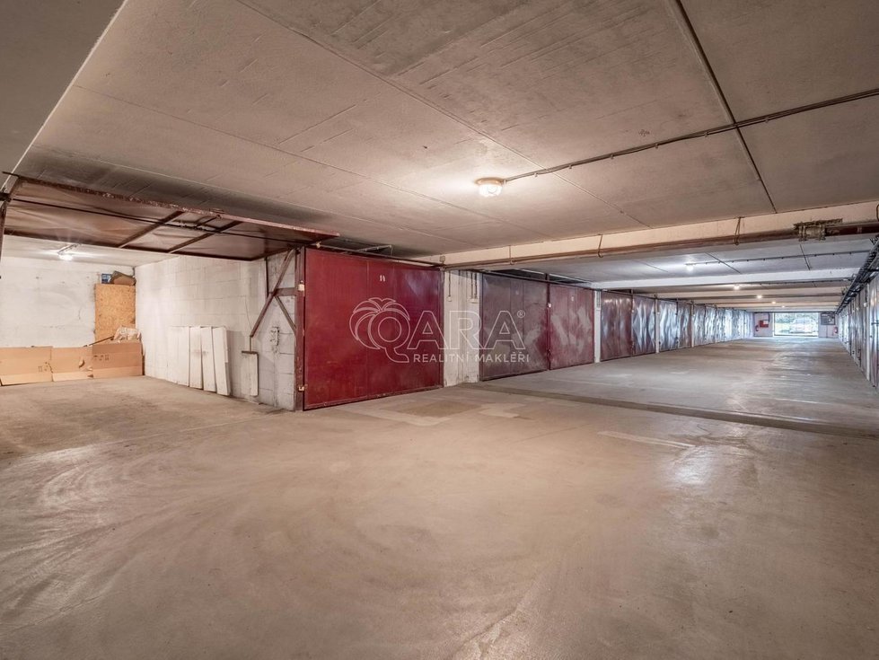 Prodej garáže 18 m², Praha