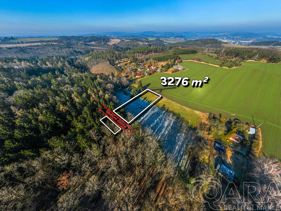 Prodej stavební parcely 3276 m², Mrač