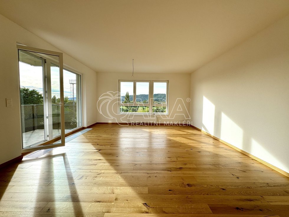 Pronájem bytu 3+kk 94 m², Praha