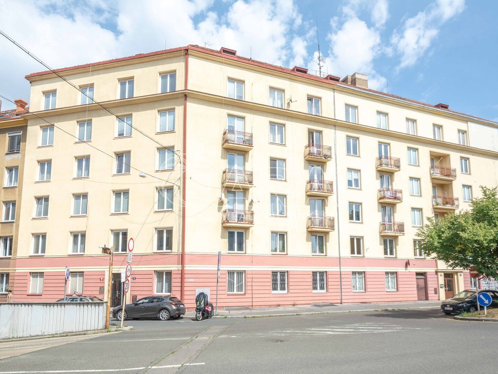 Prodej bytu 3+1 89 m², Praha