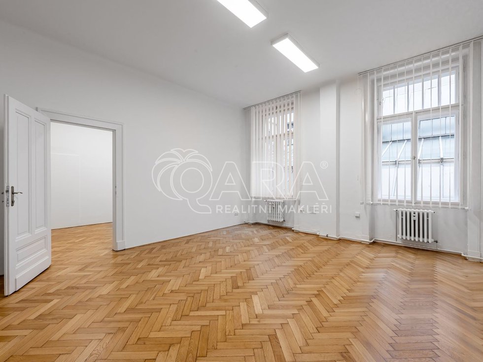 Pronájem kanceláře 47 m², Praha