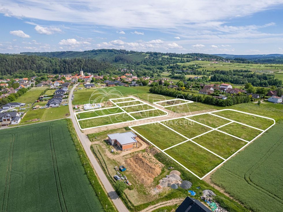 Prodej stavební parcely 12337 m², Kácov