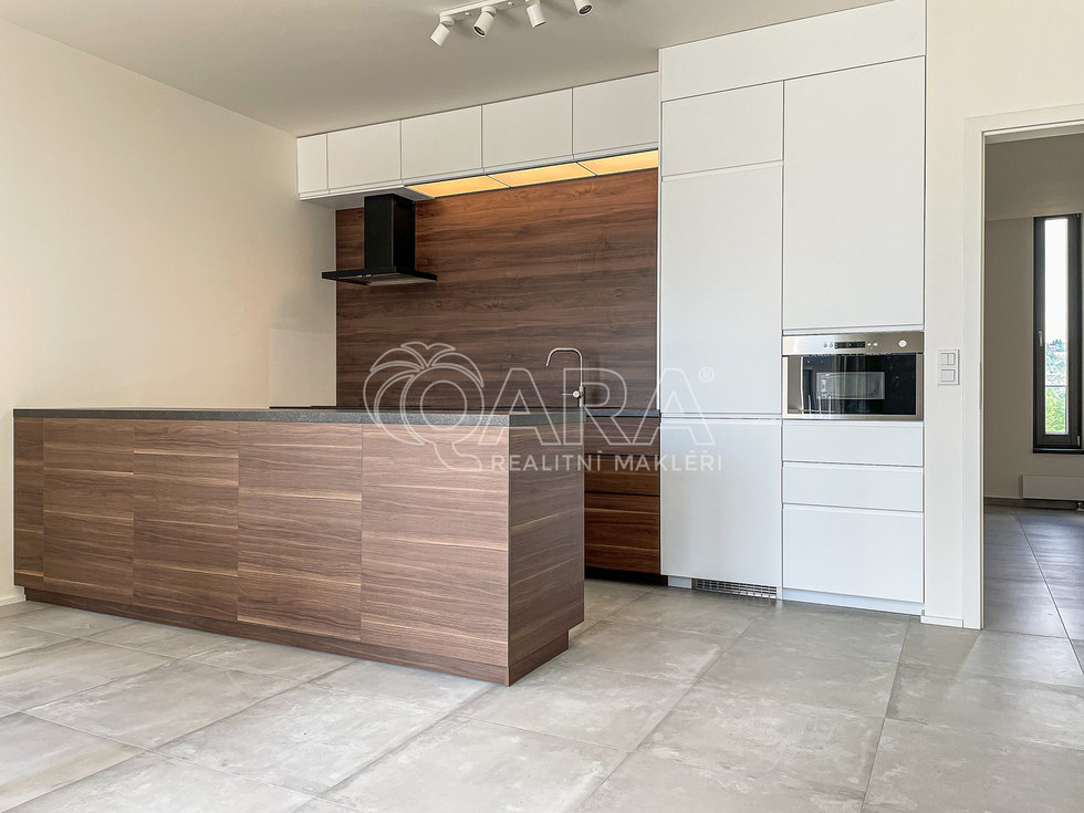 Pronájem bytu 3+kk 79 m², Praha