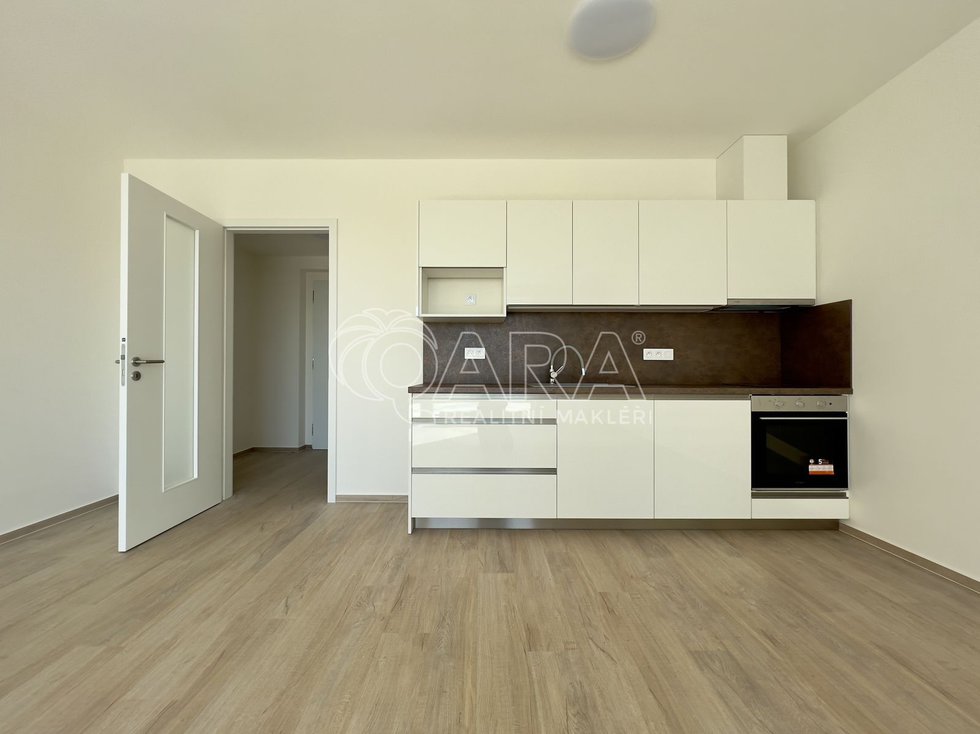 Pronájem bytu 1+kk, garsoniery 37 m², Brno