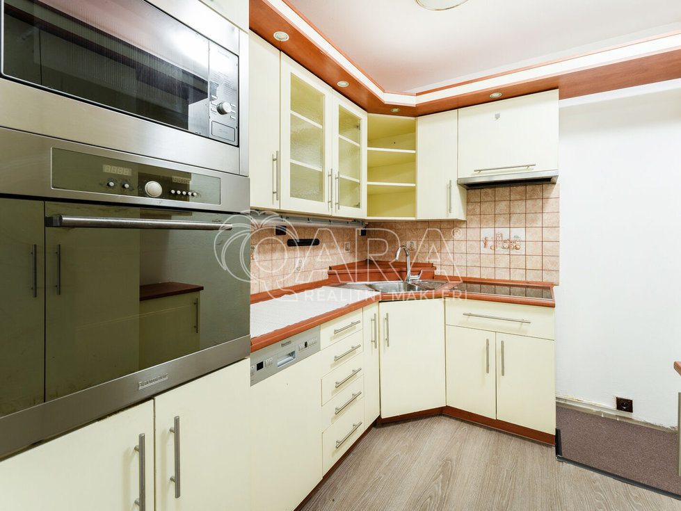 Prodej bytu 2+kk 44 m², Praha