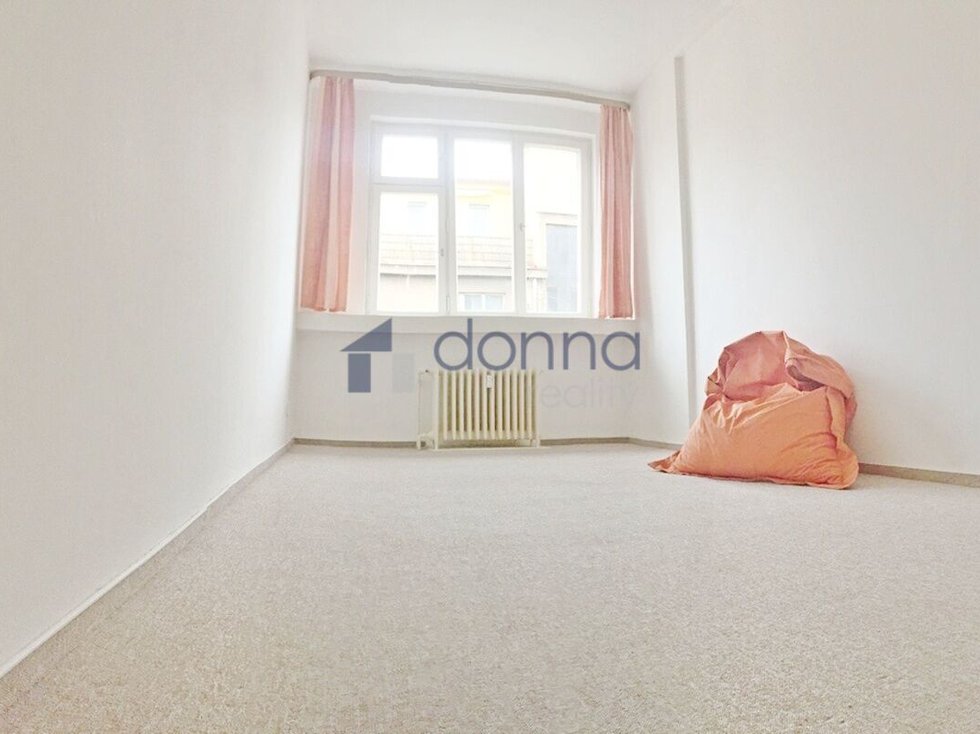 Pronájem bytu 2+kk 48 m², Praha