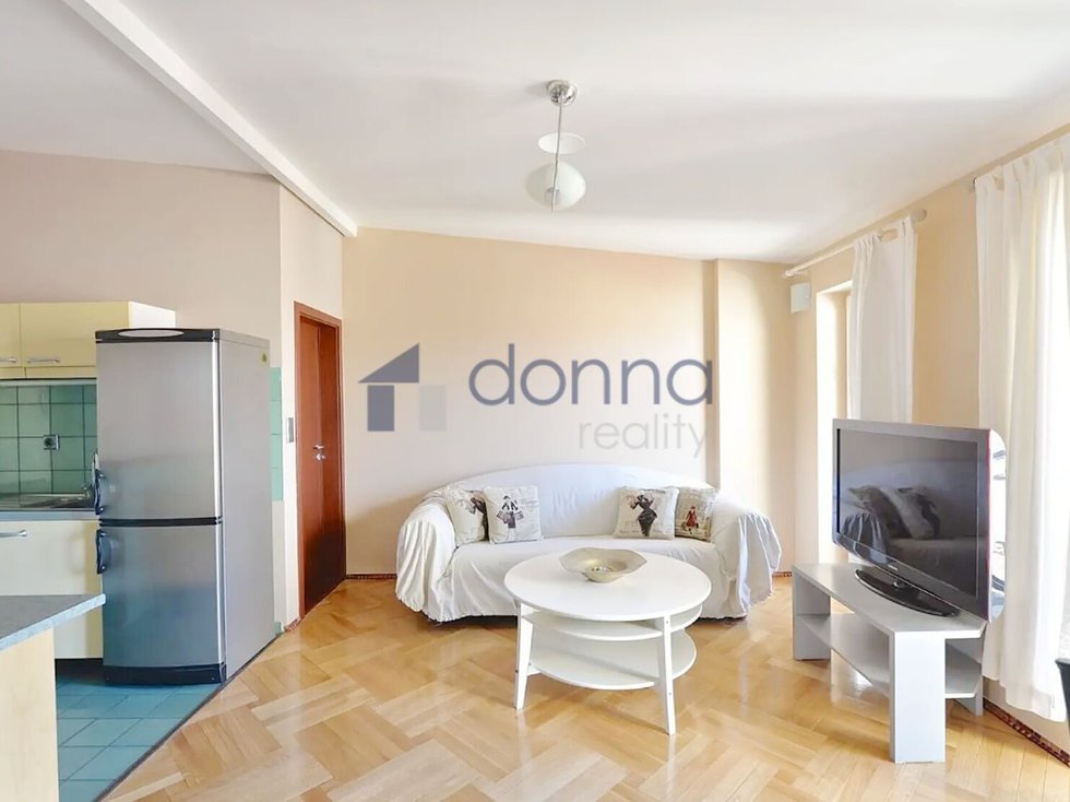 Pronájem bytu 2+kk 60 m², Praha