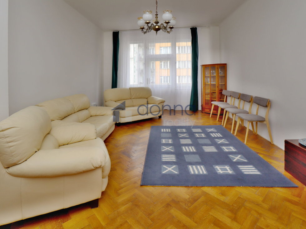 Pronájem bytu 3+1 84 m², Praha